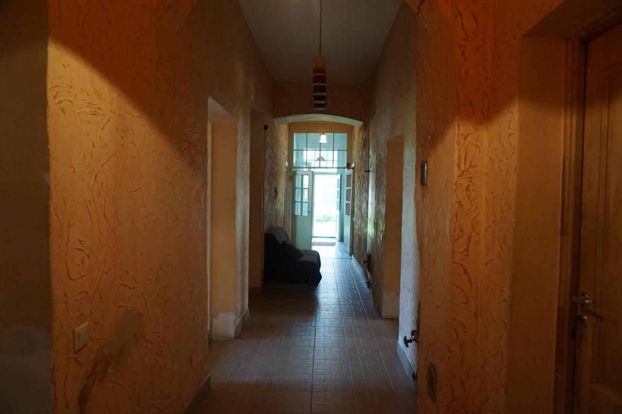 Pilskalnu hostelis Kuldīga Exteriör bild
