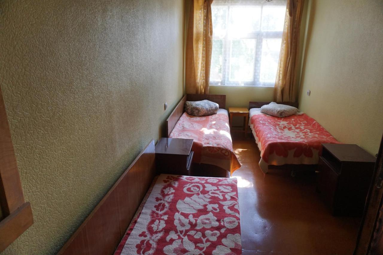 Pilskalnu hostelis Kuldīga Exteriör bild