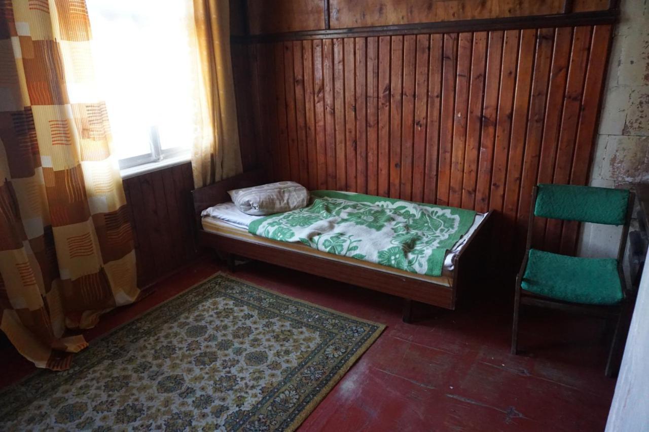 Pilskalnu hostelis Kuldīga Exteriör bild